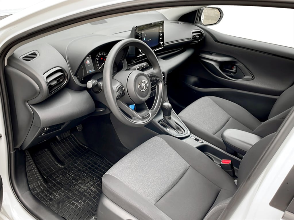 TOYOTA Yaris 2022 — imagine 13