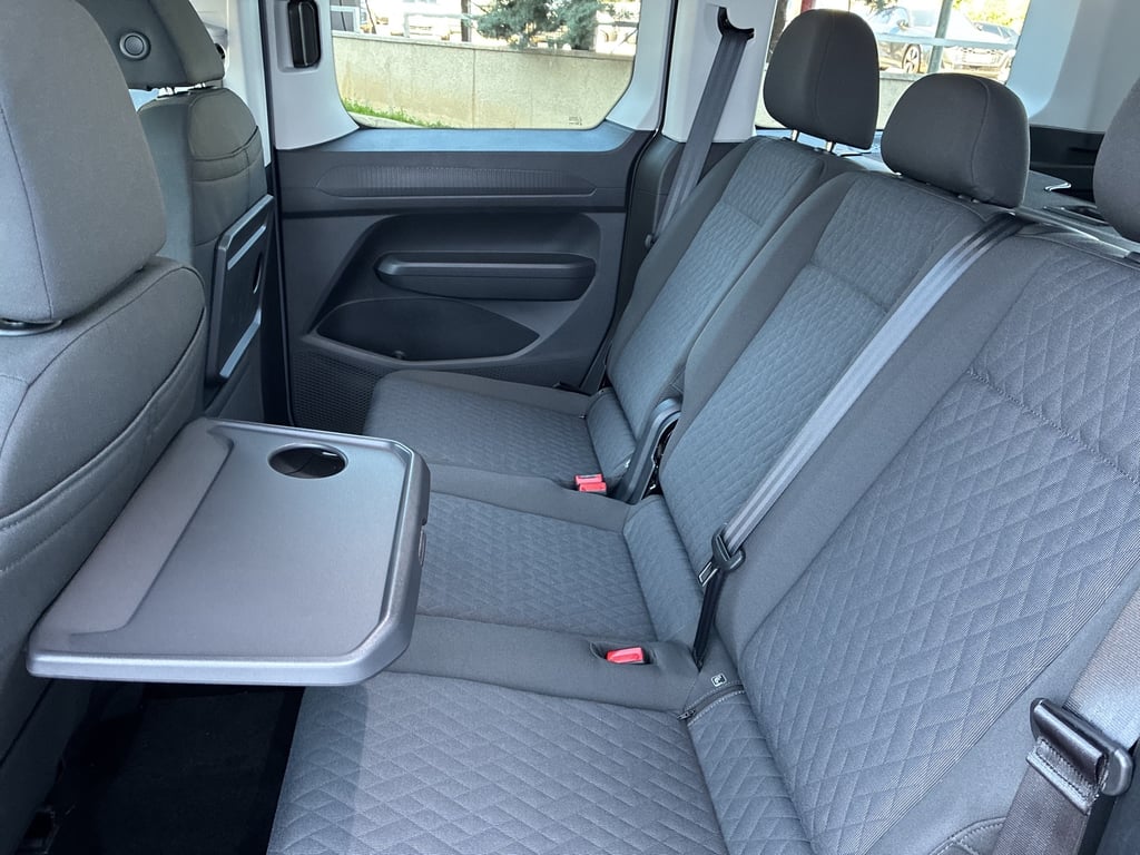 VOLKSWAGEN Caddy 2026 — imagine 13