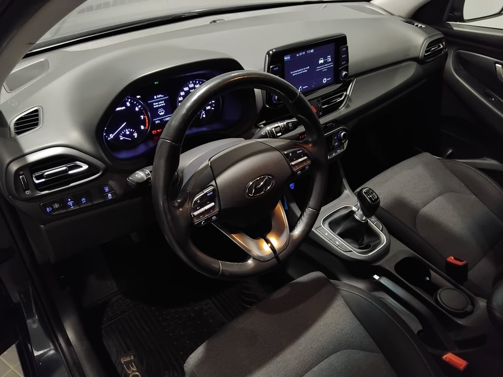 HYUNDAI i30 2023 — imagine 11