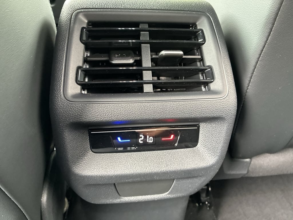 VOLKSWAGEN Tiguan 2026 — imagine 16