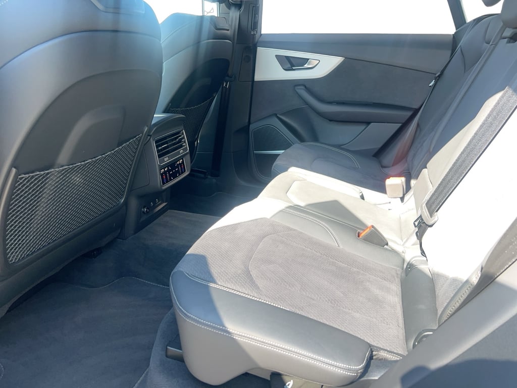 AUDI Q3 2024 — imagine 13