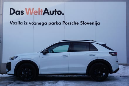 VW Novi T-Roc R-Line 1.5 eTSI