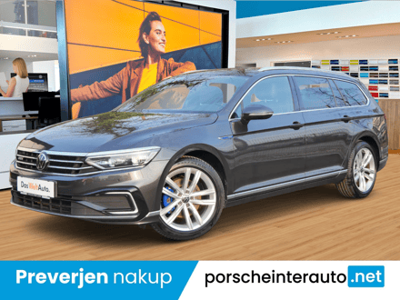 VW Passat Variant GTE