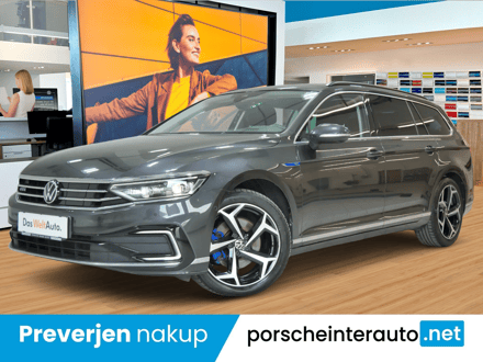 VW Passat Variant GTE