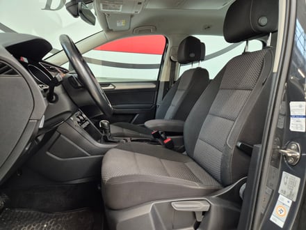 VW Touran Comfortline 2.0 TDI