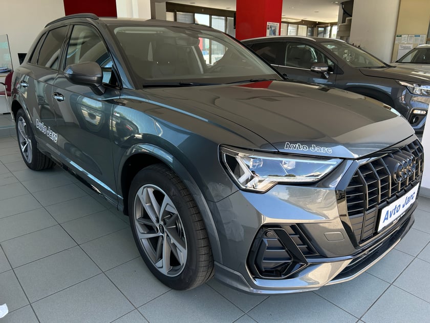 Audi Q3 35 TFSI S line S tronic