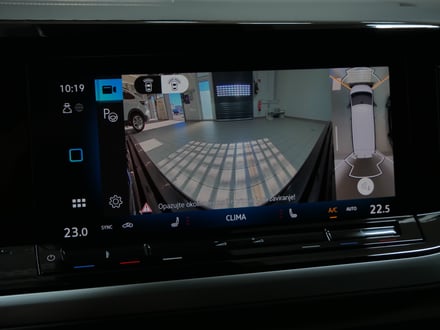 VW Multivan L2 Style 2.0 TDI