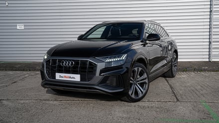 Audi Q8 55 TFSI quattro TT8