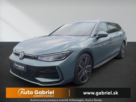 VW Passat Var. R-Line Limit 2.0 TDI DS7