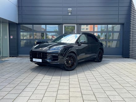 Porsche Cayenne E-Hybrid Black Edition