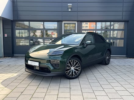 Porsche Macan 4