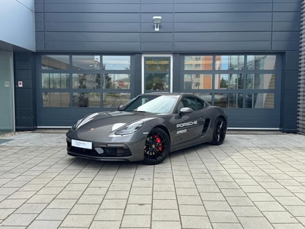 Porsche 718 Cayman S
