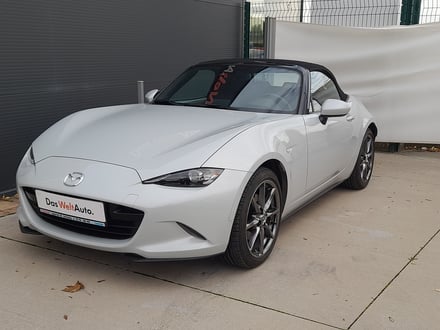 Mazda MX-5 Revolution Top