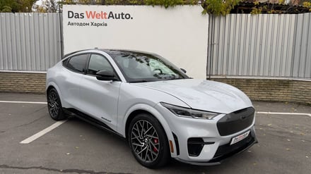 Ford Mustang Mach-E Elektro 99kWh Extended Range AWD GT