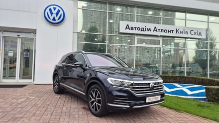 VW Touareg Elegance 3.0 V6 TFSI