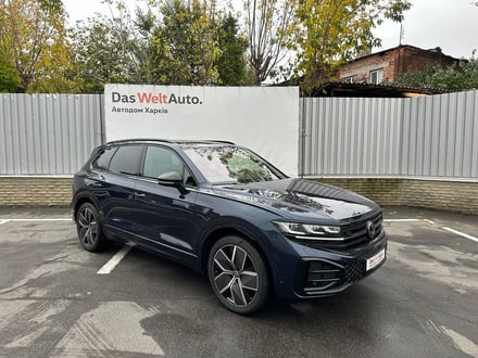 VW Touareg R-Line Platinum1 3.0 V6 TDI
