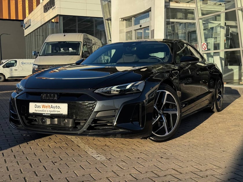 Audi e-tron GT 93.4kWh quattro