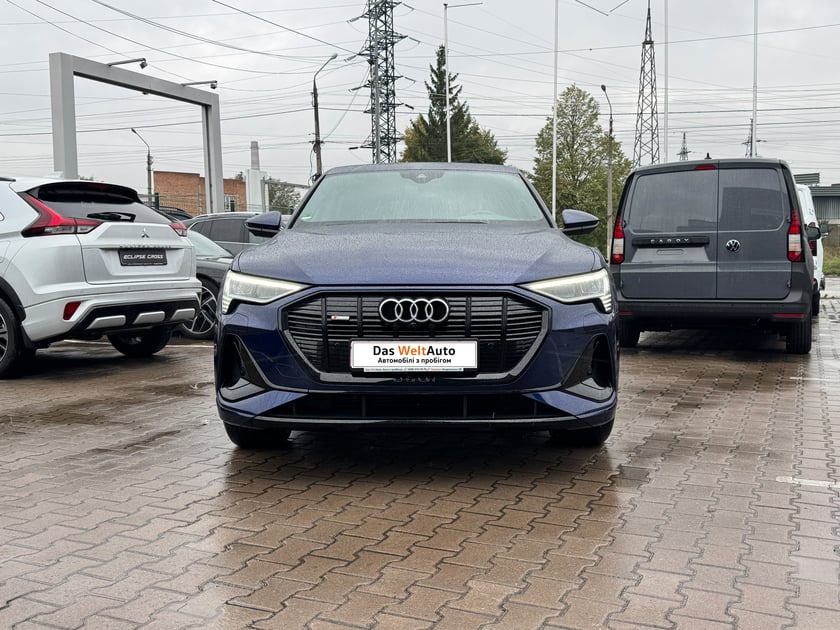 Audi e-tron 55 quattro advanced