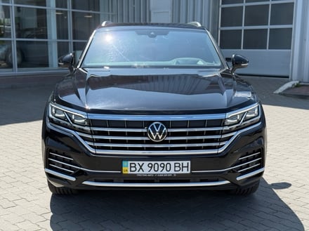 VW Touareg Elegance 3.0 V6 TDI