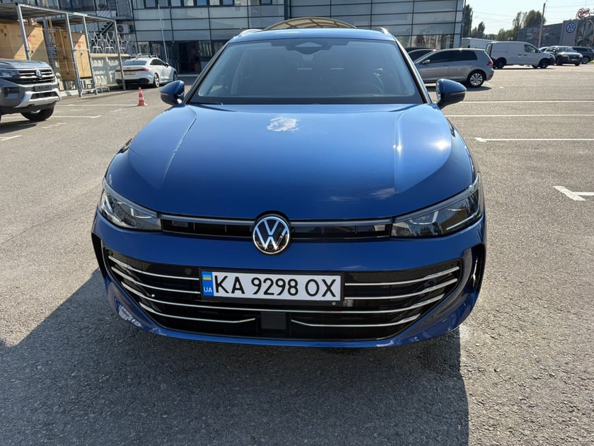 VW Новий Passat Elegance 2.0 TSI