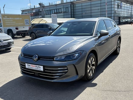 VW Passat Variant Business eTSI DSG