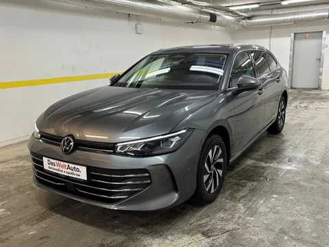VW Passat Variant